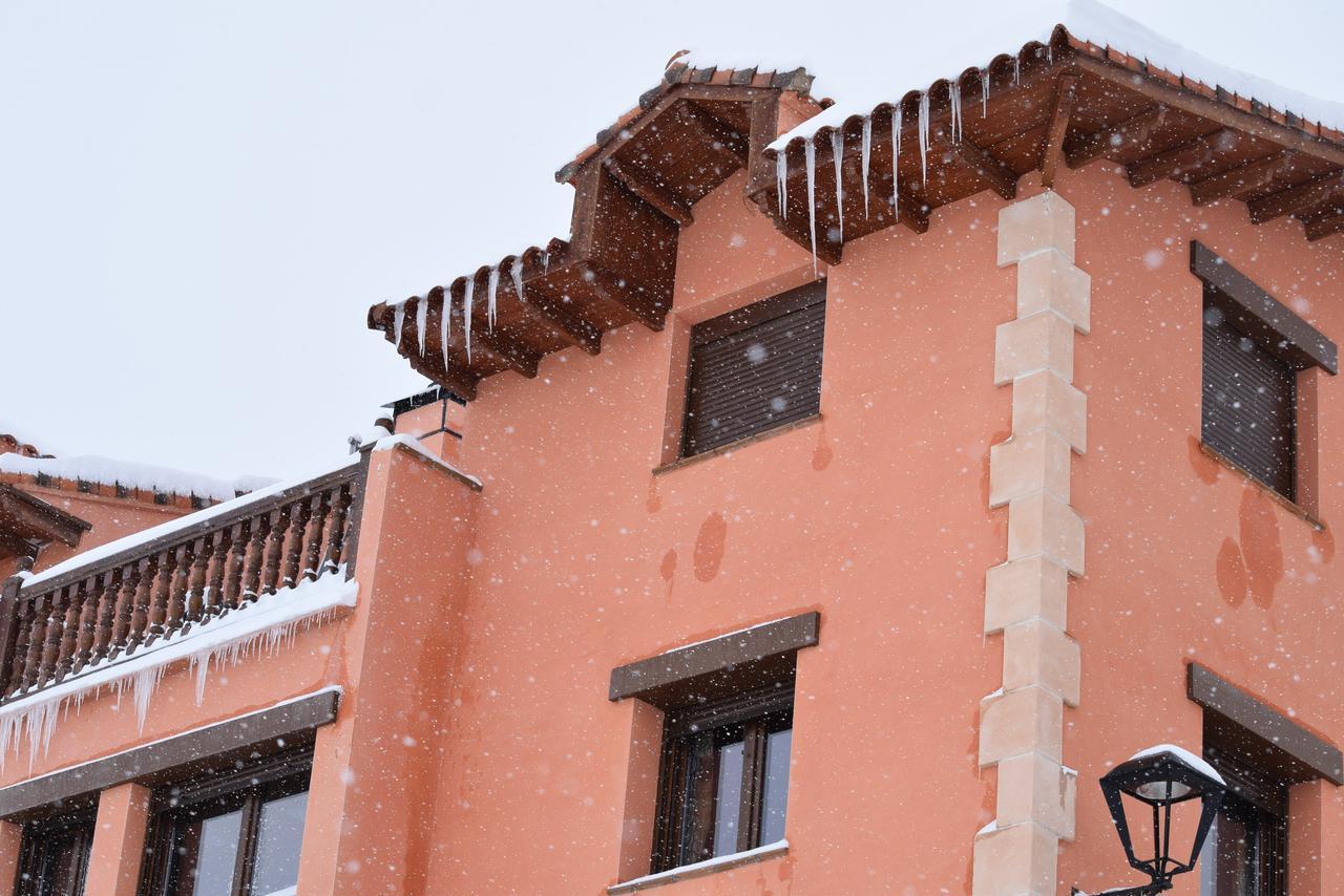 El Castillo De Celia Cubla Zewnętrze zdjęcie